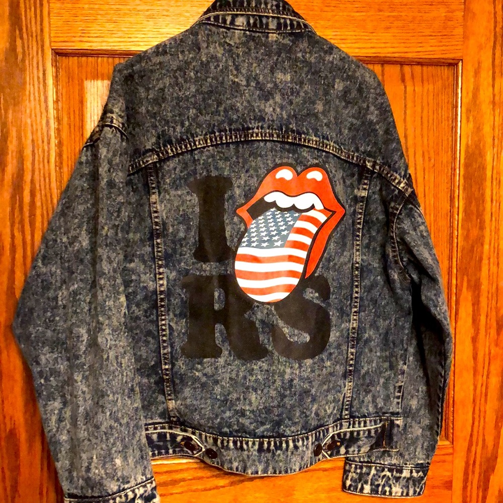 New Listing! Official Rolling Stones Vintage Style Denim Jacket - Picture 2 of 14